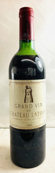 Château Latour, mid shoulder